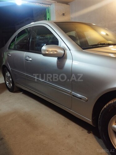 Mercedes C 200 2001, 258,000 km - 2.0 l - Gəncə