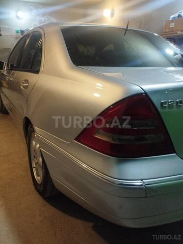Mercedes C 200 2001, 258,000 km - 2.0 l - Gəncə