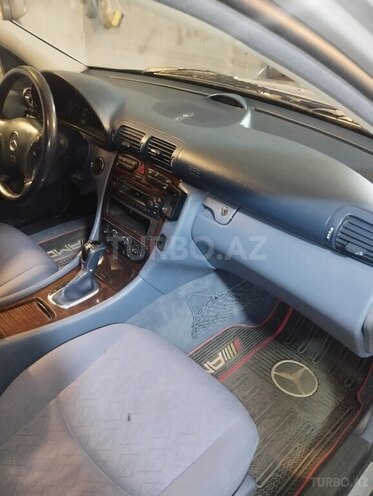 Mercedes C 200 2001, 258,000 km - 2.0 l - Gəncə
