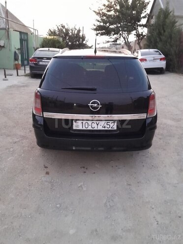 Opel Astra 2009, 335,291 km - 1.3 l - Bakı