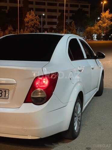 Chevrolet Aveo 2011, 329,728 km - 1.2 l - Gəncə