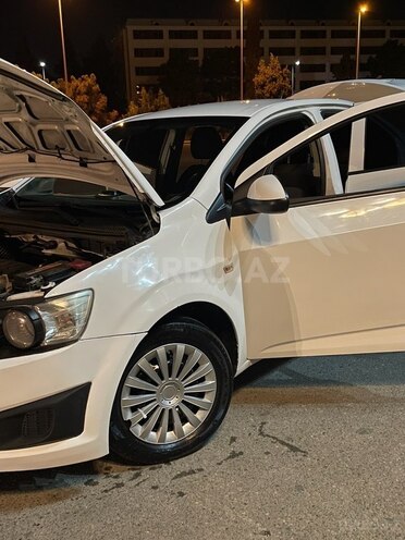Chevrolet Aveo 2011, 329,728 km - 1.2 l - Gəncə
