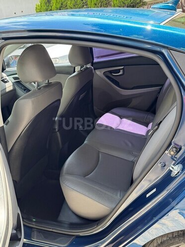 Hyundai Elantra 2015, 91,733 km - 1.8 l - Bakı