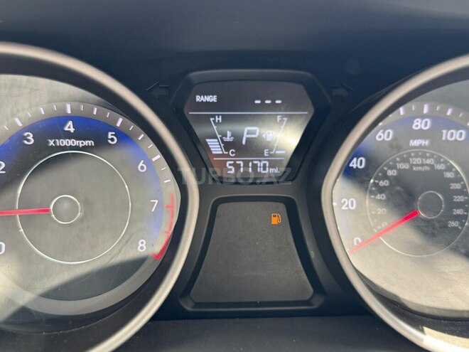 Hyundai Elantra 2015, 91,733 km - 1.8 l - Bakı