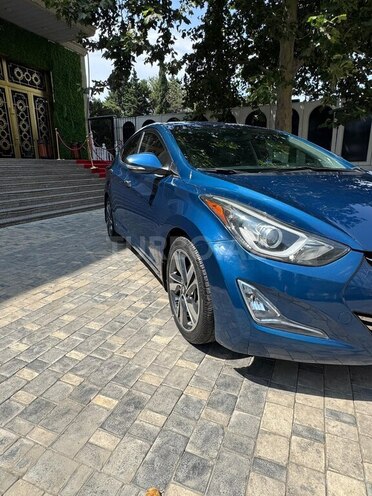 Hyundai Elantra 2015, 91,733 km - 1.8 l - Bakı