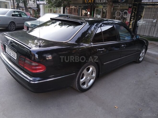 Mercedes E 240 1999, 352,460 km - 2.4 l - Gəncə