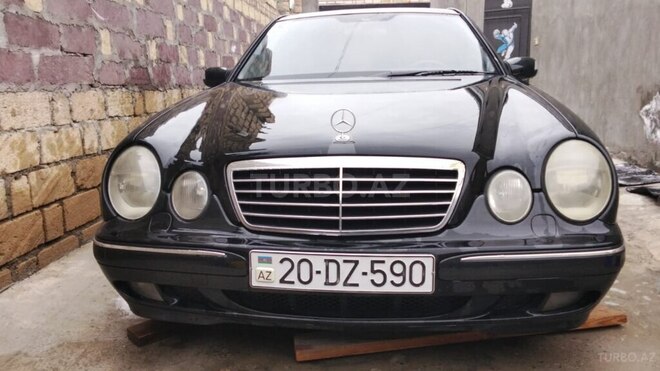 Mercedes E 240 1999, 352,460 km - 2.4 l - Gəncə
