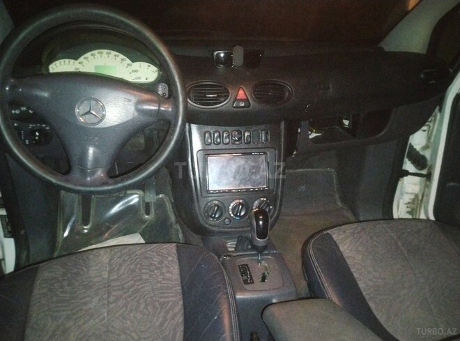 Mercedes A 160 2001, 196,106 km - 1.6 l - Biləsuvar