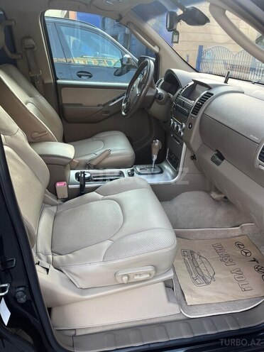 Nissan Pathfinder 2007, 381,000 km - 2.5 l - Bakı