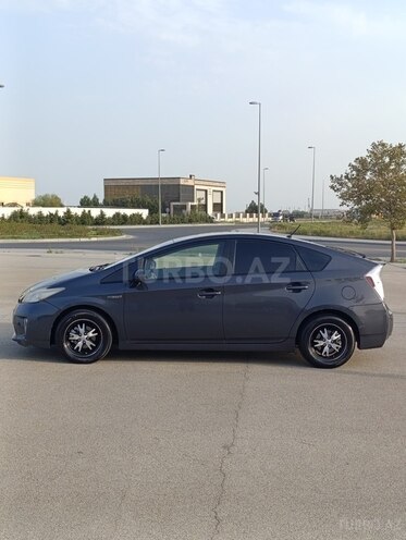 Toyota Prius 2013, 223,000 km - 1.8 л - Bakı