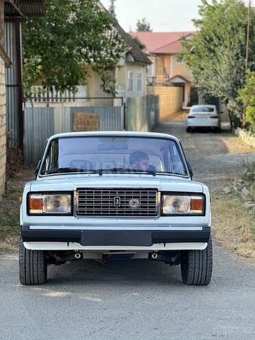 LADA (VAZ) 2107-16