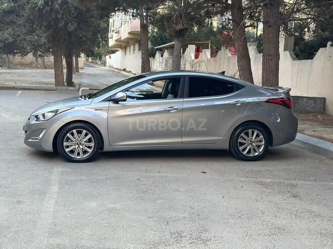 Hyundai Avante 2015, 90,000 km - 1.6 л - Bakı