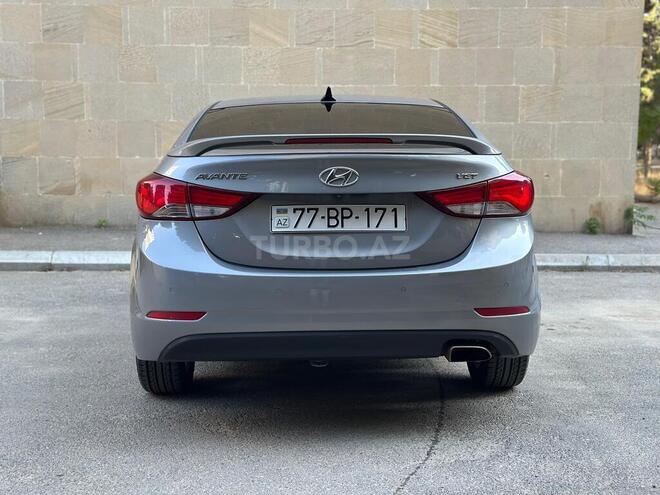 Hyundai Avante 2015, 90,000 km - 1.6 л - Bakı