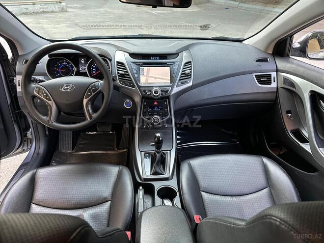 Hyundai Avante 2015, 90,000 km - 1.6 л - Bakı