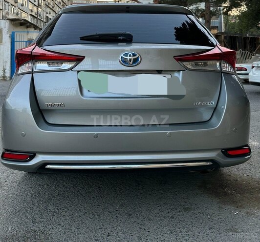 Toyota Auris 2016, 150,000 km - 1.8 l - Bakı