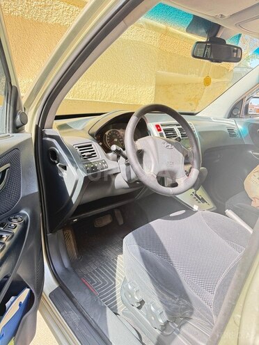 Hyundai Tucson 2008, 300,000 km - 2.0 l - Bakı