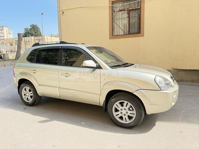 Hyundai Tucson 2008, 300,000 km - 2.0 l - Bakı
