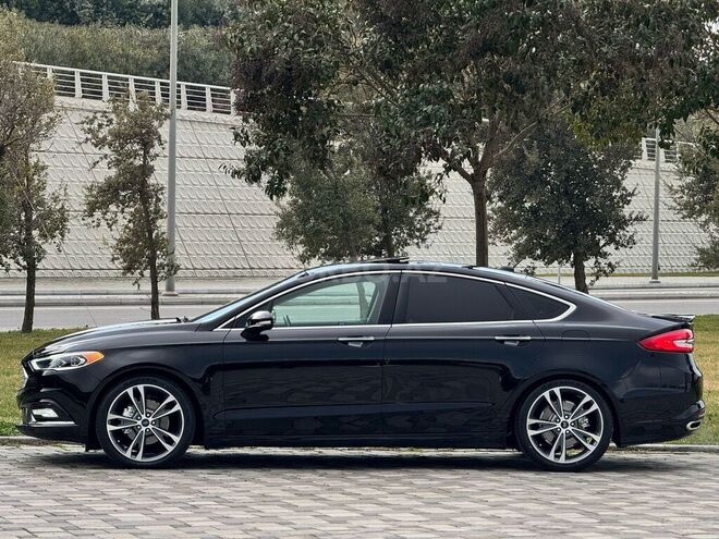 Ford Fusion (North America) 2017, 107,000 km - 2.0 л - Bakı