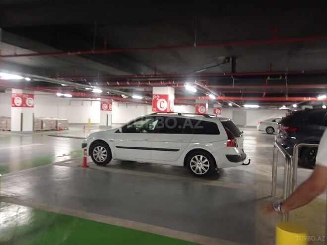 Renault Megane 2006, 330,000 km - 1.5 l - Masallı