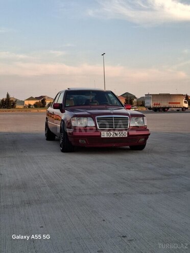 Mercedes E 200 1995, 350,000 km - 2.0 l - Bakı