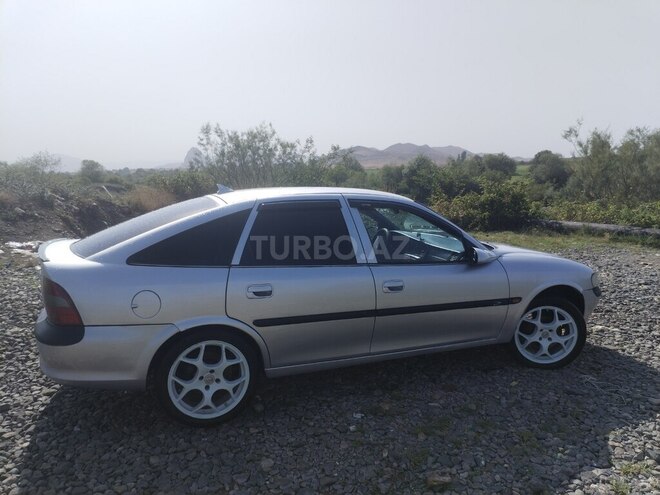 Opel Vectra 1998, 457,828 km - 1.8 l - Qazax