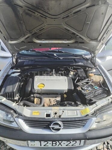 Opel Vectra 1998, 457,828 km - 1.8 l - Qazax