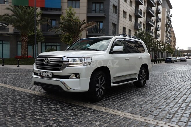 Toyota Land Cruiser 2019, 130,000 km - 4.0 l - Bakı