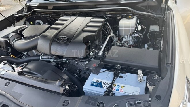 Toyota Land Cruiser 2019, 130,000 km - 4.0 l - Bakı