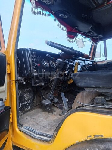 KamAz 6520 1985, 250,000 km - 11.0 l - İmişli
