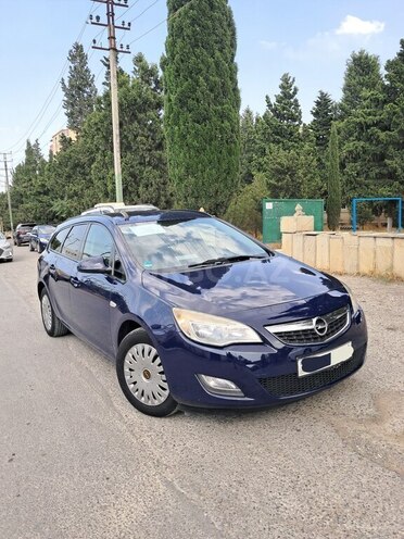 Opel Astra 2011, 264,000 km - 1.3 l - Bakı