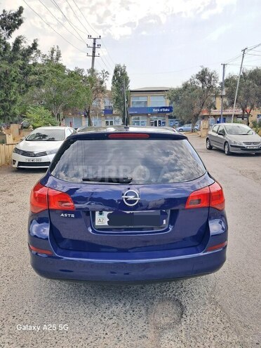 Opel Astra 2011, 264,000 km - 1.3 l - Bakı