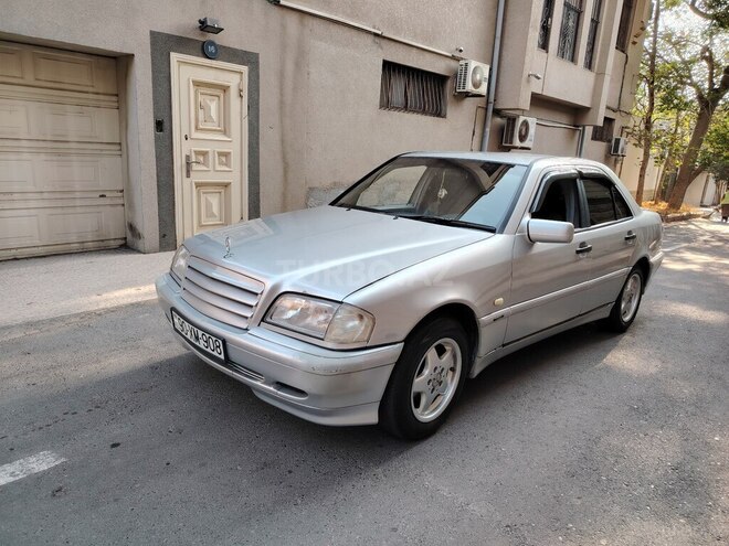 Mercedes C 180 1998, 287,000 km - 1.8 l - Bakı