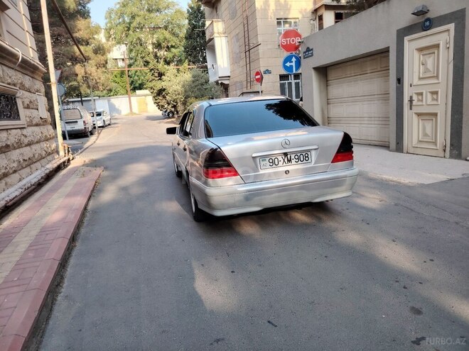 Mercedes C 180 1998, 287,000 km - 1.8 l - Bakı