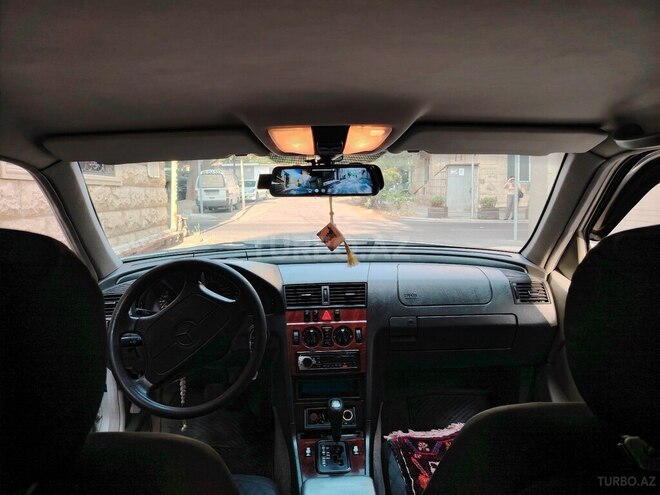 Mercedes C 180 1998, 287,000 km - 1.8 l - Bakı