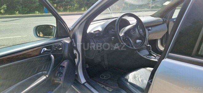 Mercedes C 200 2000, 349,444 km - 2.0 l - Qusar