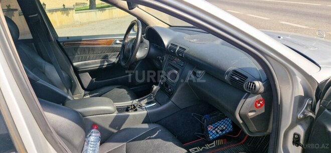 Mercedes C 200 2000, 349,444 km - 2.0 l - Qusar