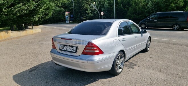 Mercedes C 200 2000, 349,444 km - 2.0 l - Qusar