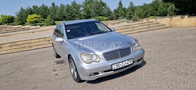 Mercedes C 200 2000, 349,444 km - 2.0 l - Qusar
