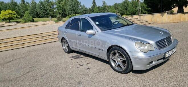 Mercedes C 200 2000, 349,444 km - 2.0 l - Qusar