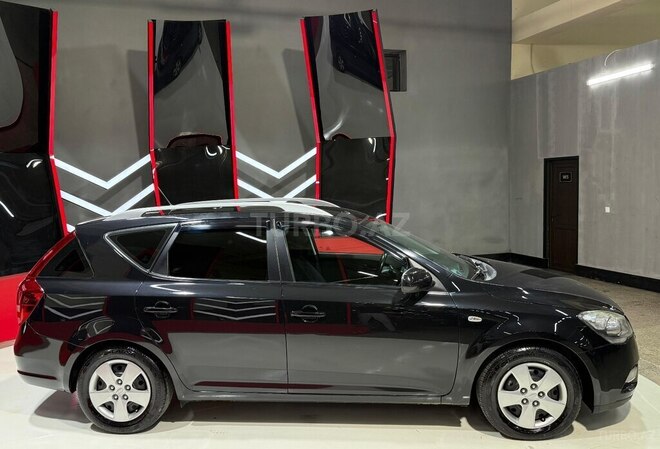 Kia  2010, 222,600 km - 1.6 l - Sumqayıt