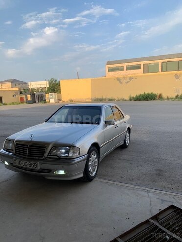 Mercedes C 240 1999, 288,000 km - 2.4 l - Salyan