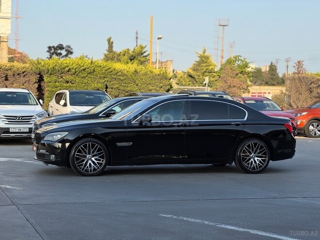 BMW 740 2011, 295,000 km - 3.0 л - Bakı