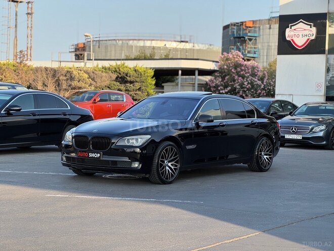 BMW 740 2011, 295,000 km - 3.0 л - Bakı