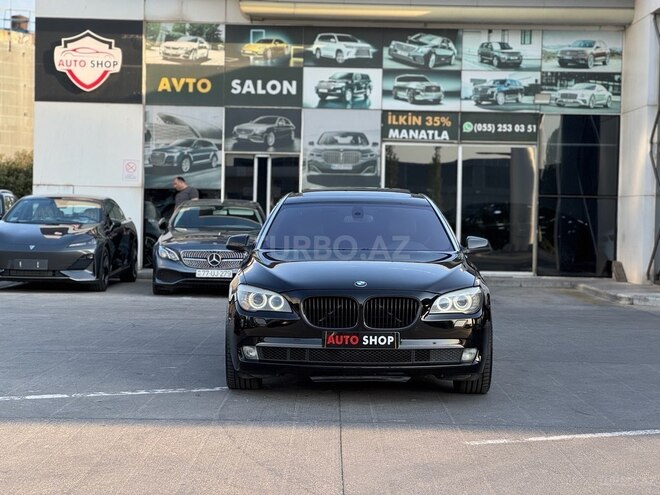 BMW 740 2011, 295,000 km - 3.0 л - Bakı