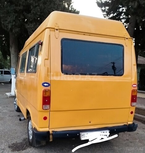 Mercedes 308 D 1990, 235,412 km - 2.9 l - Cəlilabad