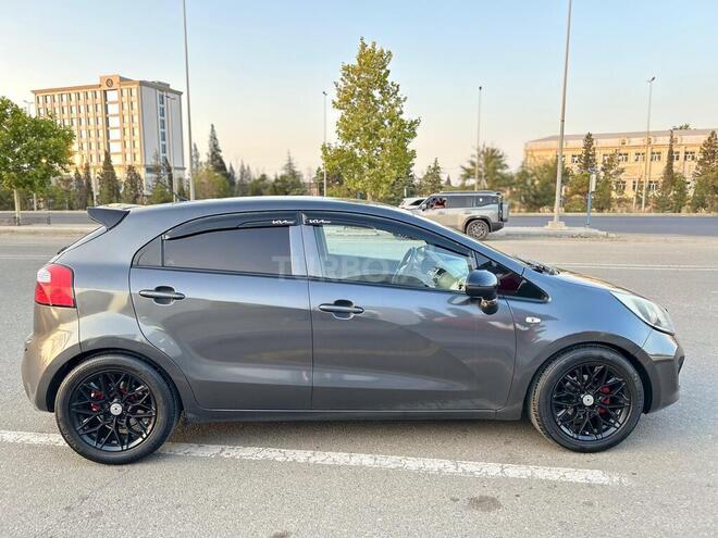 Kia Rio 2011, 251,000 km - 1.2 l - Gəncə