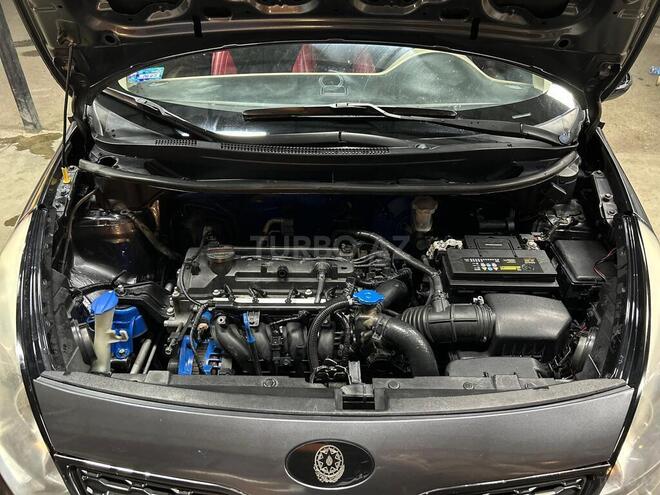 Kia Rio 2011, 251,000 km - 1.2 l - Gəncə