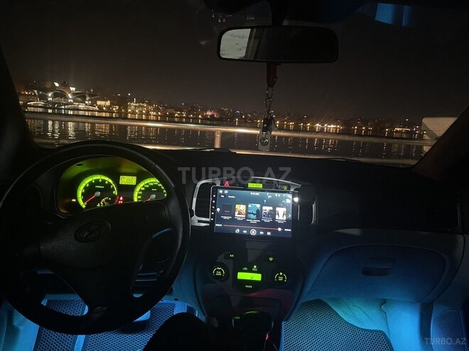Hyundai Accent 2009, 295,000 km - 1.6 l - Bakı