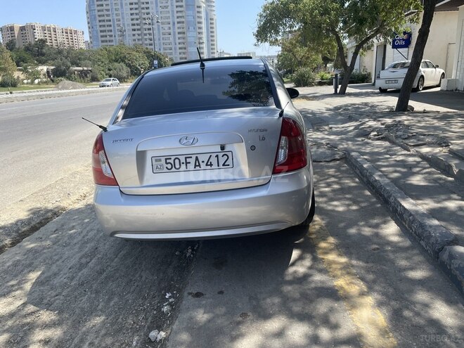 Hyundai Accent 2009, 295,000 km - 1.6 l - Bakı