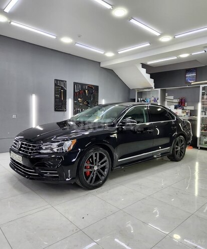 Volkswagen Passat (North America) 2017, 146,000 km - 1.8 l - Gəncə